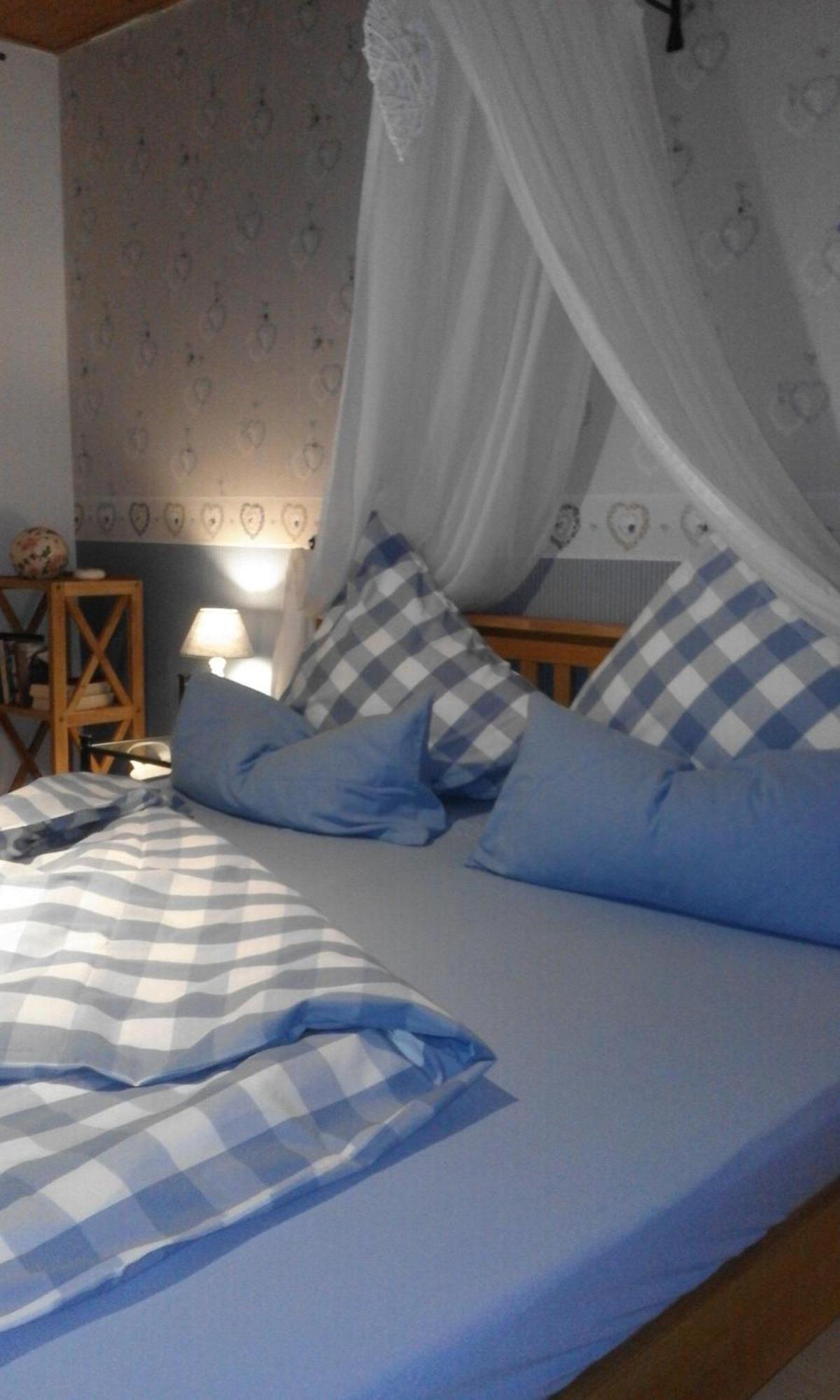 Ferienwohnung Kribs Arzfeld Екстер'єр фото